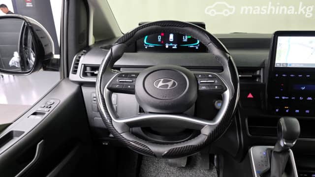 Hyundai Staria 1.6hyb AT