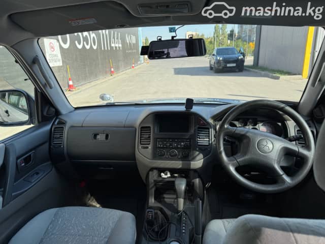 Mitsubishi Pajero III