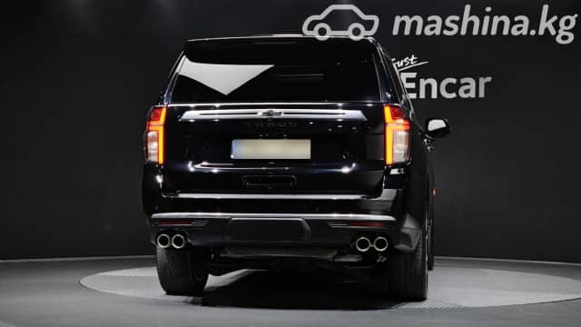 Chevrolet Tahoe V 6.2 AT 4WD