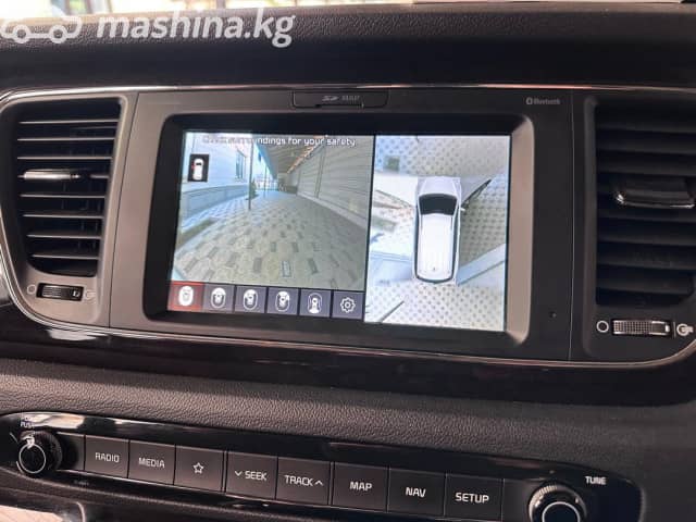 Kia Carnival III 2.2d AT
