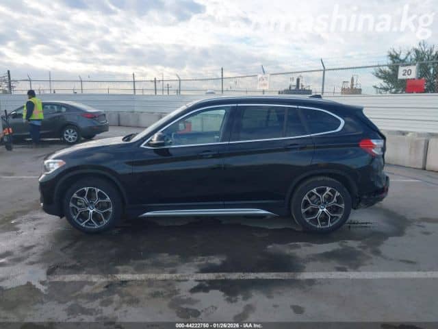 BMW X1 II (F48) Рестайлинг 28i xDrive 2.0 AT 4WD
