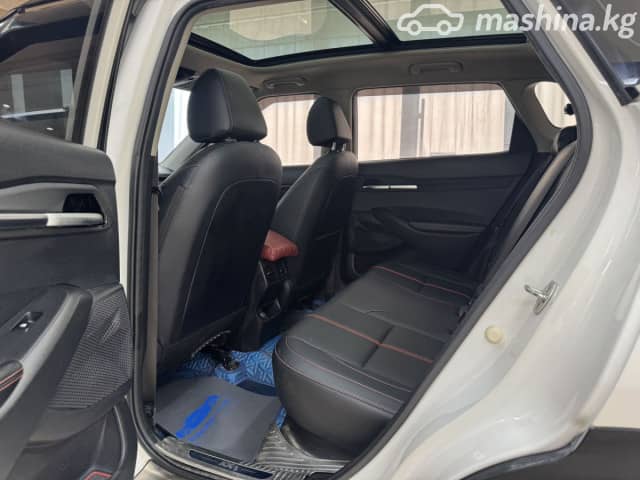 Kia KX3 1.5 MT