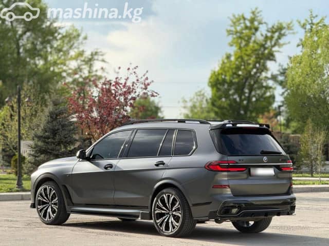 BMW X7 I (G07) Рестайлинг M60i 4.4 AT 4WD