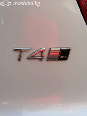 Volvo XC40 I 2.0 AT 4WD