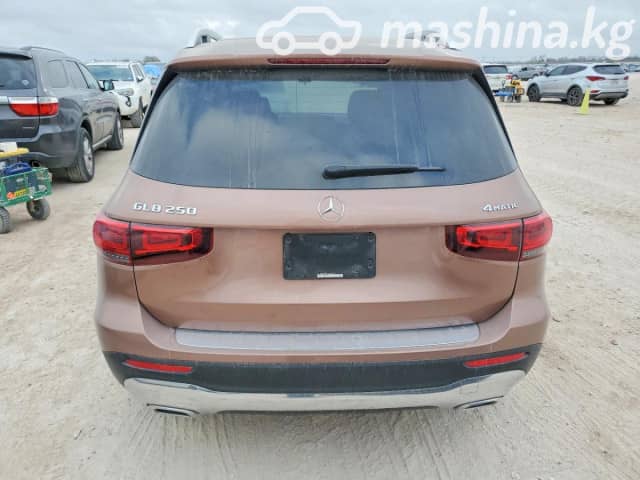 Mercedes-Benz GLB I (X247) 250 2.0 AMT 4WD