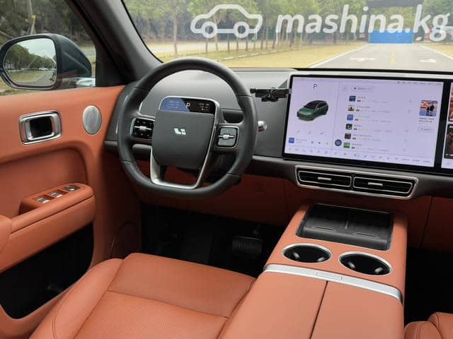 LiXiang L7 Рестайлинг 1.5hyb AT 4WD