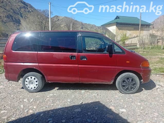 Mitsubishi Space Gear I 2.4 MT