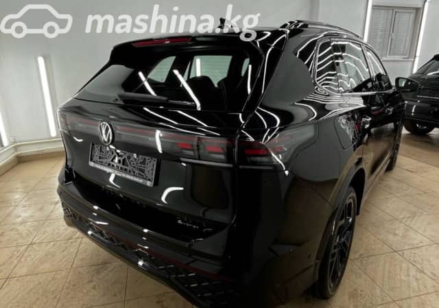 Volkswagen Tiguan III (China Market) 2.0 AMT 4WD