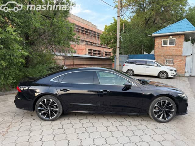 Audi A7 II (4K) 45 TFSI 2.0 AMT 4WD