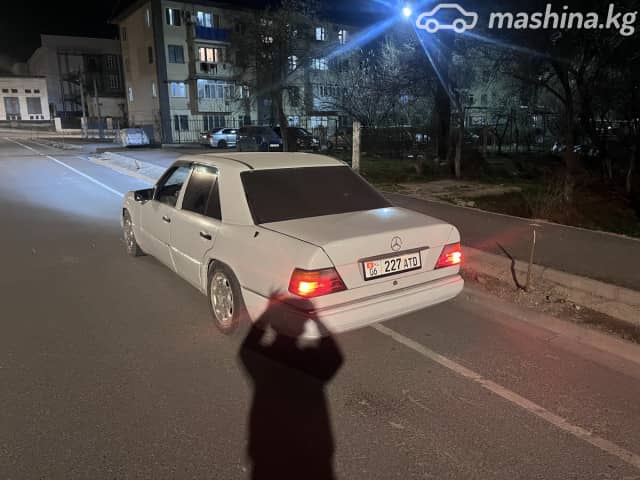 Mercedes-Benz W124 230 2.3 MT