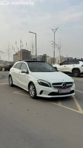 Mercedes-Benz A-Класс III (W176) Рестайлинг 250 2.0 AMT