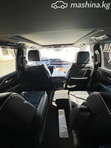 Cadillac Escalade V ESV 6.2 AT 4WD