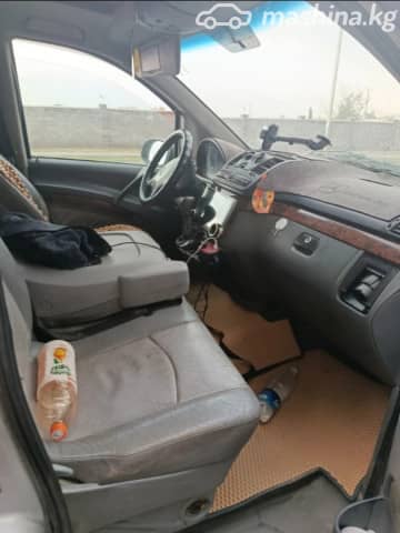 Mercedes-Benz Viano I (W639) L2 2.2d AT