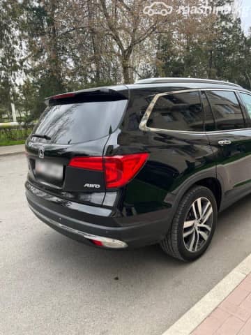 Honda Pilot III 9AT 3.5 AT 4WD
