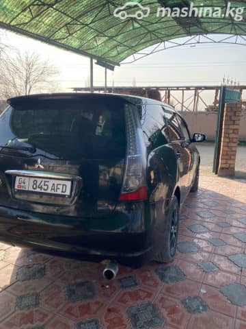 Mitsubishi Grandis 2.4 MT