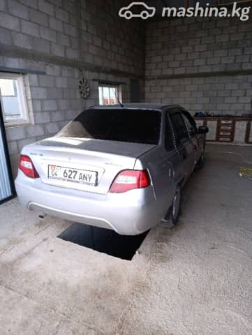 Daewoo Nexia I Рестайлинг 1.5 MT
