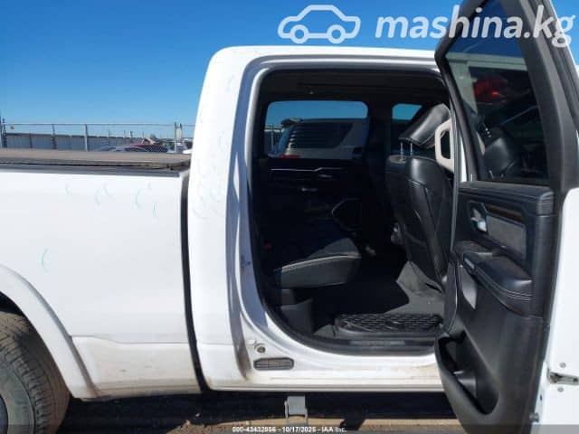 RAM 1500 V Quad Cab 5.7 AT 4WD