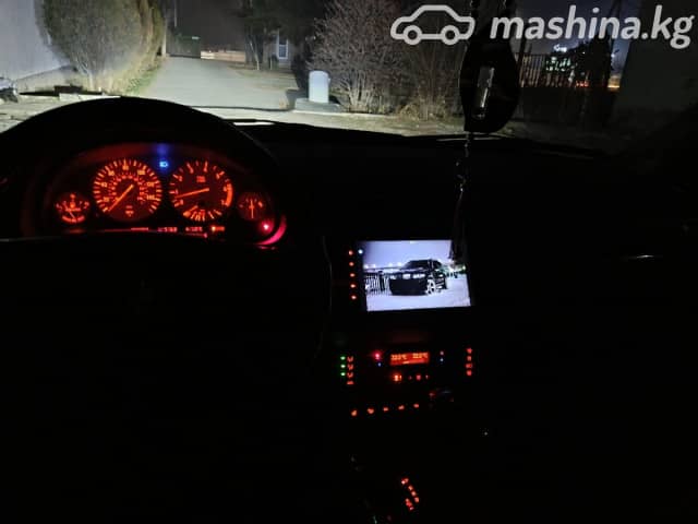 BMW X5 I (E53) 4.4 AT 4WD