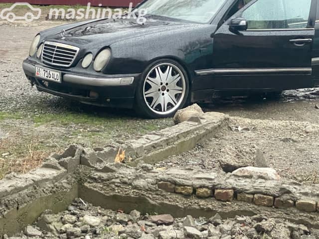 Mercedes-Benz E-Класс II (W210, S210) Рестайлинг 240 2.4 MT