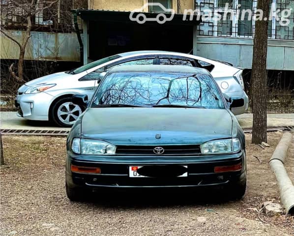 Toyota Camry III (XV10) 2.2 AT