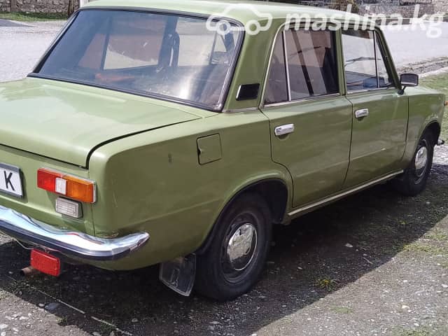 ВАЗ (Lada) 2101 21011 1.3 MT