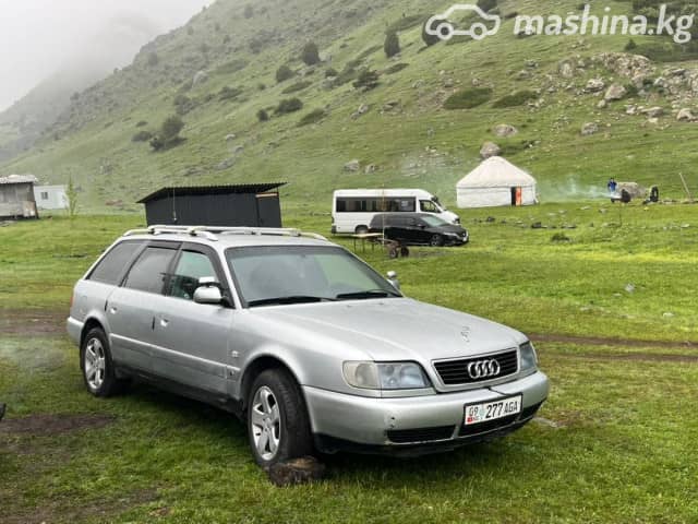 Audi A6 I (C4) 1.8 MT