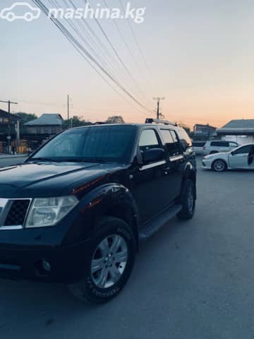 Nissan Pathfinder III 2.5d MT 4WD