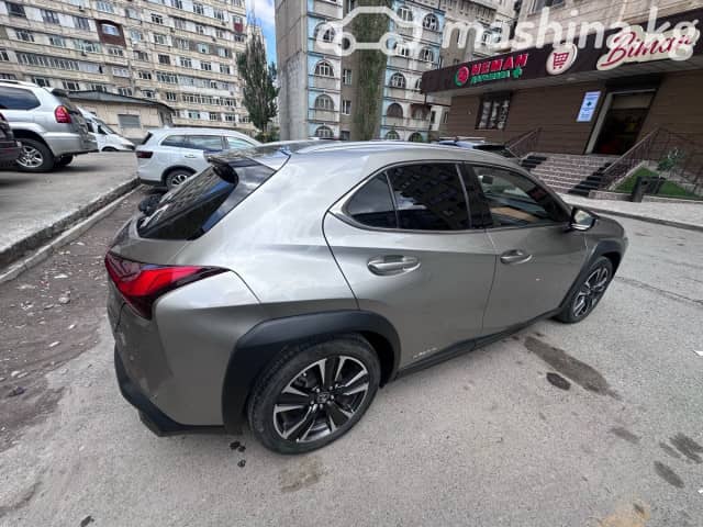 Lexus UX I 250h 2.0hyb CVT 4WD
