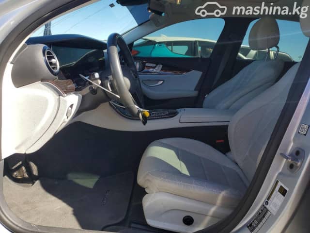 Mercedes-Benz E-Класс V (W213, S213, C238) Рестайлинг 300 2.0 AT