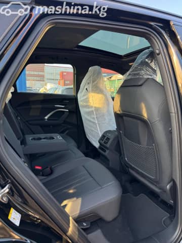 Audi Q5 III 40 TDI 2.0d AMT 4WD