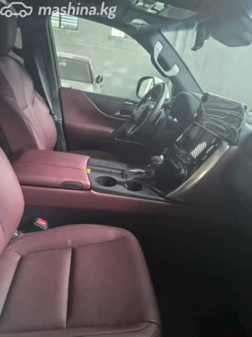 Lexus LX IV 600 3.5 AT 4WD
