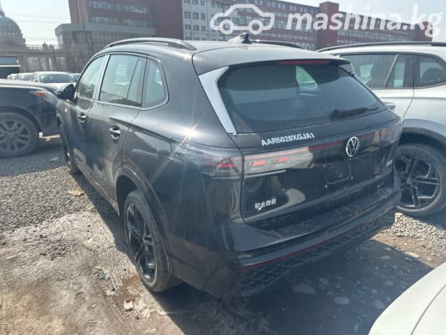 Volkswagen Tiguan III (China Market) 2.0 AMT 4WD