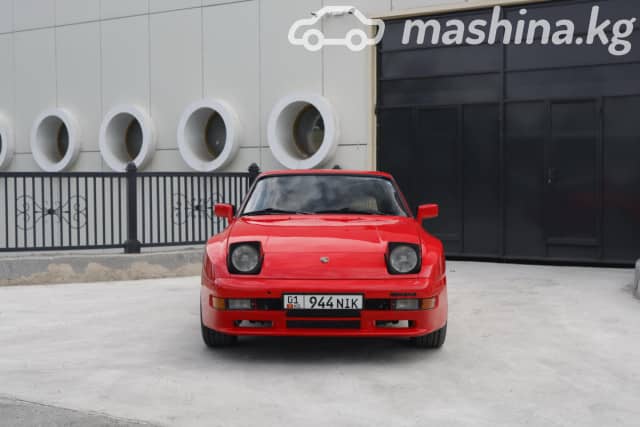 Porsche 944 2.5 AT