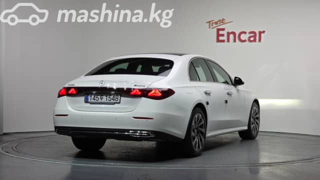 Mercedes-Benz E-Класс VI (W214, S214) 300 2.0 AT 4WD