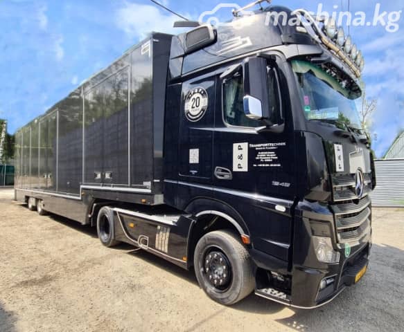 Mercedes-Benz 4x2