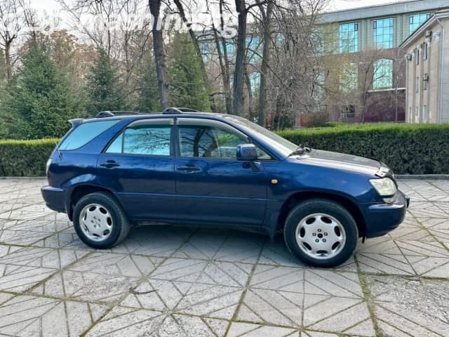 Lexus RX I 300 3.0 AT 4WD