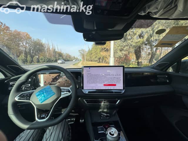 Volkswagen Tiguan III (China Market) 2.0 AMT 4WD