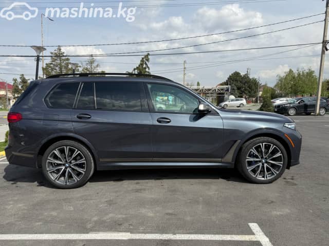 BMW X7 I (G07) M50i 4.4 AT 4WD