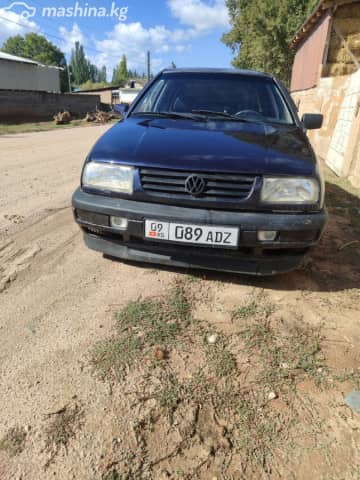 Volkswagen Vento 1.8 MT
