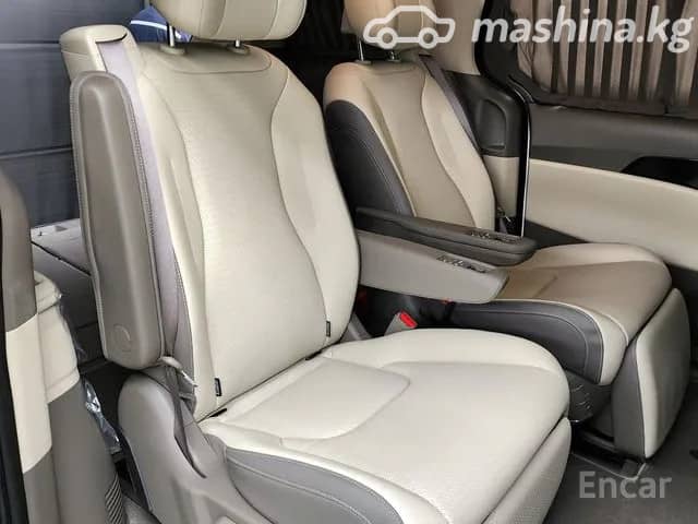 Kia Carnival IV 3.5 AT