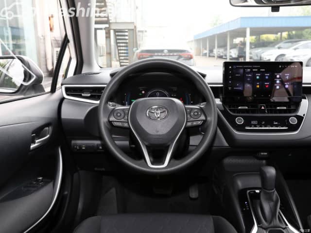 Toyota Corolla XII (E210) Sporty 1.8hyb CVT