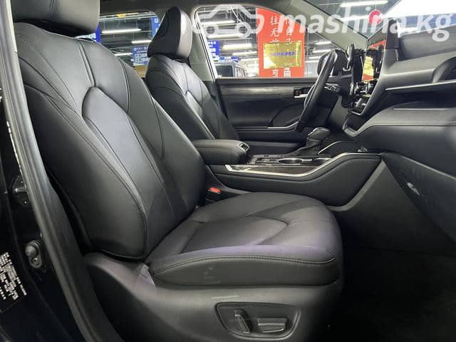 Toyota Highlander IV (U70) 2.5hyb AT 4WD