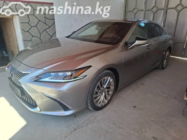 Lexus ES VII 300h 2.5hyb CVT