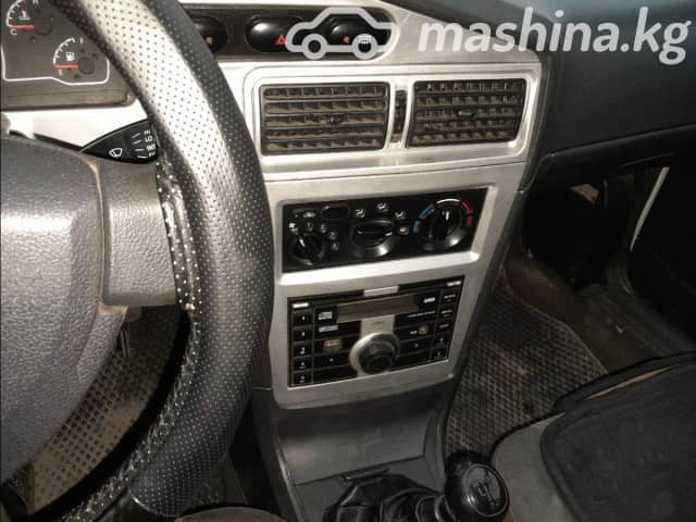 Daewoo Nexia I Рестайлинг 1.5 MT