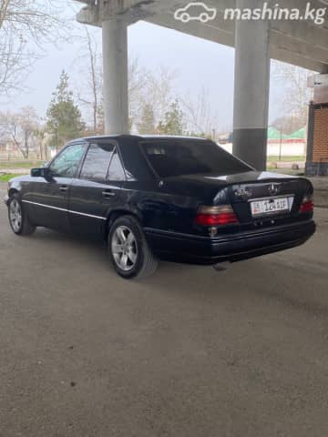 Mercedes-Benz E-Класс I (W124) 200 2.0 AT