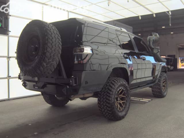 Toyota 4Runner V Рестайлинг 4.0 AT 4WD