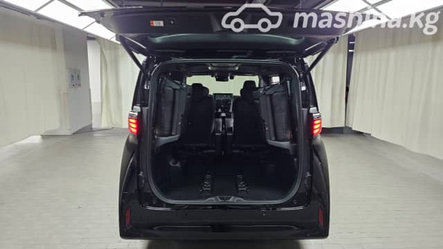Toyota Alphard IV 2.5hyb CVT 4WD