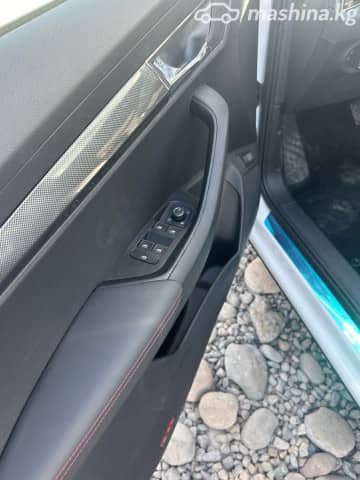 Skoda Karoq I Рестайлинг 1.5 AMT