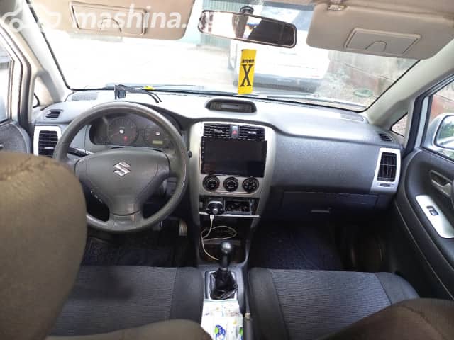 Suzuki Liana I Рестайлинг 1.6 MT