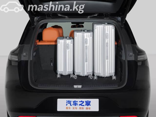 LiXiang L6 1.5hyb AT 4WD
